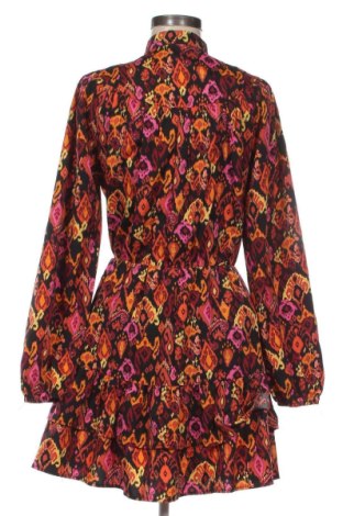 Kleid Loavies, Größe M, Farbe Mehrfarbig, Preis 31,99 €