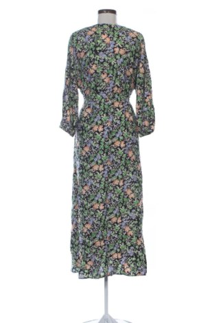 Рокля Mango, Размер M, Цвят Многоцветен, Цена 21,47 €