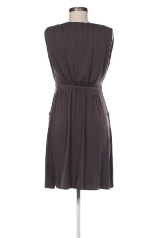 Kleid Mercer & Madison, Größe M, Farbe Grau, Preis € 20,00