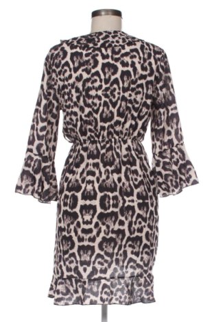Kleid NEW COLLECTION, Größe M, Farbe Mehrfarbig, Preis 31,99 €
