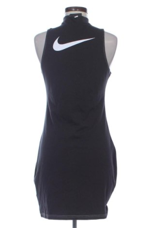 Рокля Nike, Размер M, Цвят Черен, Цена 60,33 €