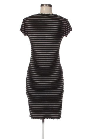 Kleid ONLY, Größe L, Farbe Schwarz, Preis 17,99 €