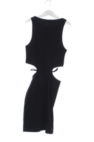 Sukienka Pull&Bear, Rozmiar XS, Kolor Czarny, Cena 106,90 zł