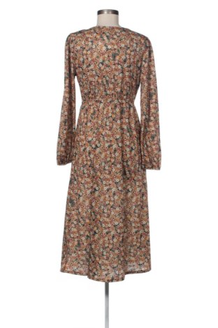 Rochie Pull&Bear, Mărime M, Culoare Multicolor, Preț 123,99 Lei