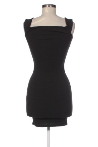 Šaty  Pull&Bear, Veľkosť M, Farba Čierna, Cena  23,95 €