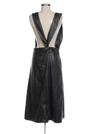 Kleid Reserved, Größe M, Farbe Schwarz, Preis 24,45 €