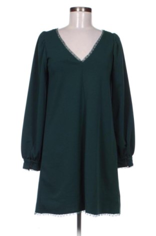 Kleid Reserved, Größe XS, Farbe Grün, Preis 19,95 €