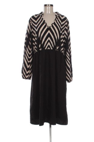 Kleid SHEIN, Größe XXL, Farbe Mehrfarbig, Preis 25,99 €