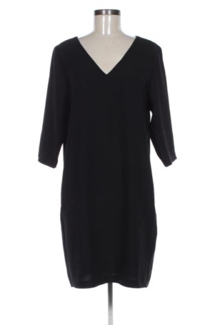 Рокля Selected Femme, Размер XXL, Цвят Черен, Цена 42,43 €