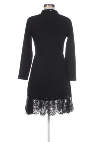 Rochie Stella H, Mărime M, Culoare Negru, Preț 304,99 Lei