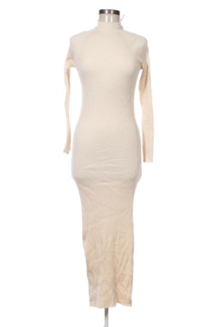 Sukienka Stradivarius, Rozmiar L, Kolor ecru, Cena 104,99 zł