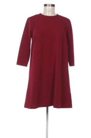 Kleid Stradivarius, Größe M, Farbe Rot, Preis € 14,74