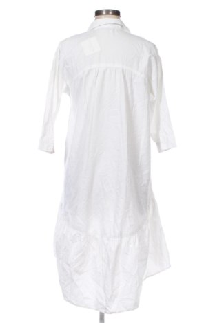 Ruha Stradivarius, Méret S, Szín Fehér, Ár 10 049 Ft