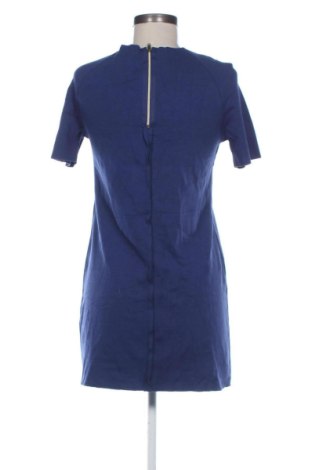 Ruha Tezenis, Méret M, Szín Kék, Ár 10 049 Ft