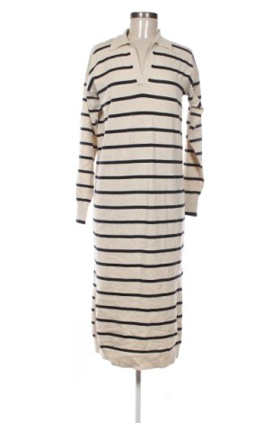 Рокля Tommy Hilfiger, Размер M, Цвят Многоцветен, Цена 57,77 €