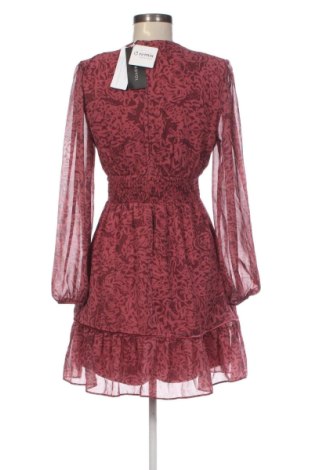Kleid Trendyol, Größe XL, Farbe Mehrfarbig, Preis 71,99 €