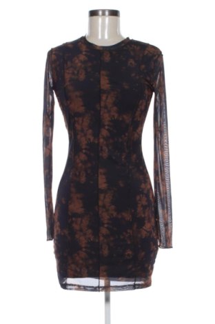 Kleid Trendyol, Größe M, Farbe Mehrfarbig, Preis 31,99 €