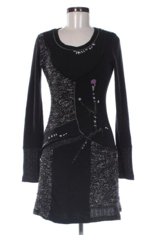 Ruha Unbranded, Méret M, Szín Sokszínű, Ár 8 251 Ft