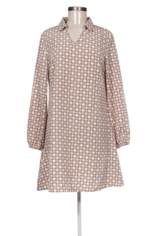 Ruha Unbranded, Méret M, Szín Sokszínű, Ár 10 049 Ft