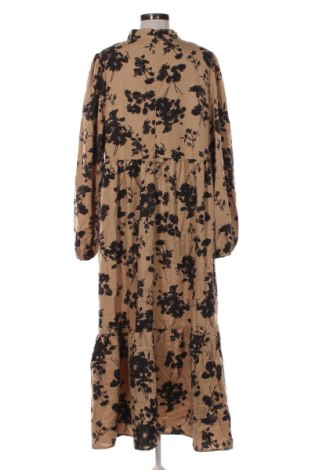 Φόρεμα Unbranded, Μέγεθος 3XL, Χρώμα Πολύχρωμο, Τιμή 23,99 €