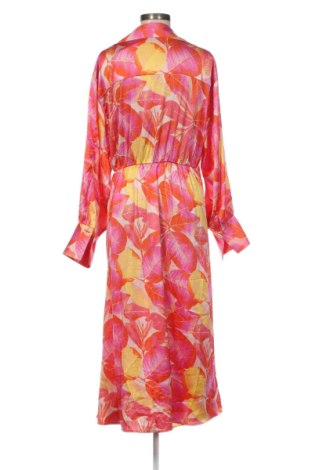 Kleid VILA, Größe M, Farbe Mehrfarbig, Preis 22,99 €
