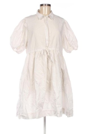 Rochie Vero Moda, Mărime XL, Culoare Alb, Preț 62,77 Lei, #136404254
