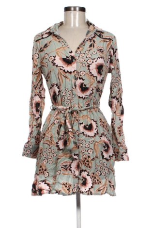 Rochie Vero Moda, Mărime M, Culoare Multicolor, Preț 35,99 Lei, #136413272