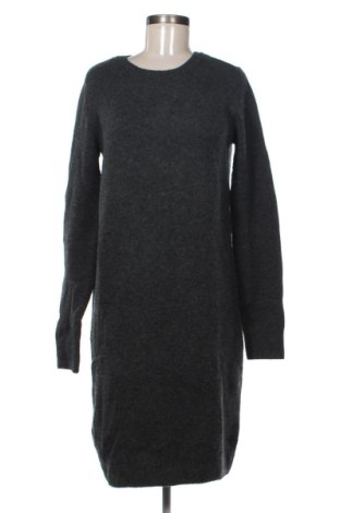 Šaty  Vero Moda, Velikost M, Barva Šedá, Cena  939,00 Kč