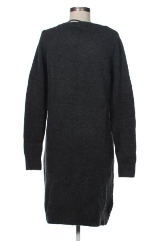 Šaty  Vero Moda, Velikost M, Barva Šedá, Cena  939,00 Kč