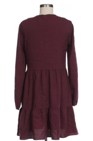 Kleid Vero Moda, Größe M, Farbe Lila, Preis 13,81 €