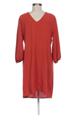 Рокля Vero Moda, Размер M, Цвят Червен, Цена 14,31 €