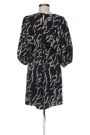 Kleid Vero Moda, Größe M, Farbe Mehrfarbig, Preis € 18,99