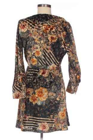 Kleid Zara, Größe M, Farbe Mehrfarbig, Preis € 14,00