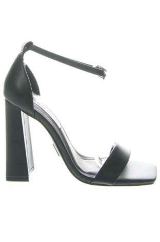 Сандали Steve Madden, Размер 36, Цвят Черен, Цена 104,81 €