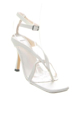 Sandalen Unbranded, Größe 37, Farbe Weiß, Preis € 26,00
