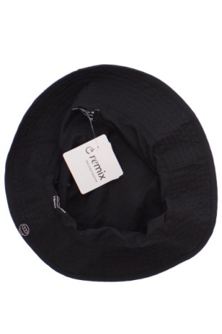 Mütze Bershka, Farbe Mehrfarbig, Preis € 8,99