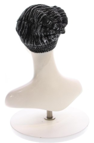 Hut Unbranded, Farbe Mehrfarbig, Preis 7,00 €