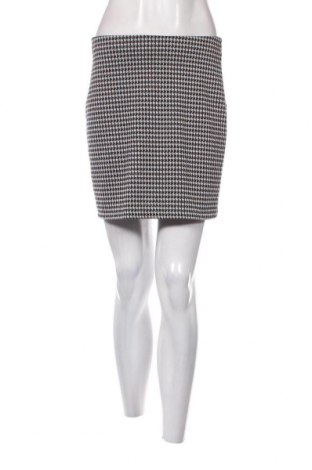 Пола H&M Divided, Размер S, Цвят Многоцветен, Цена 2,04 €