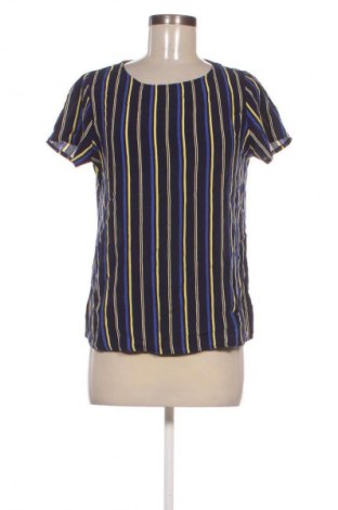 Dámská halenka Distrikt Norrebro, Velikost M, Barva Vícebarevné, Cena  49,00 Kč