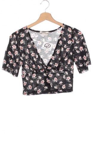 Dámská halenka Pull&Bear, Velikost XS, Barva Vícebarevné, Cena  49,00 Kč