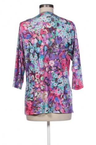 Дамска блуза Unbranded, Размер M, Цвят Многоцветен, Цена 2,04 €