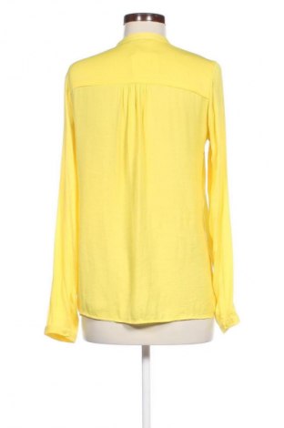 Дамска блуза Zara Trafaluc, Размер S, Цвят Жълт, Цена 4,09 €