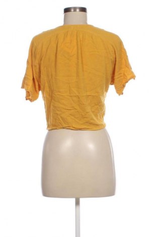 Дамска риза Stradivarius, Размер S, Цвят Жълт, Цена 2,04 €