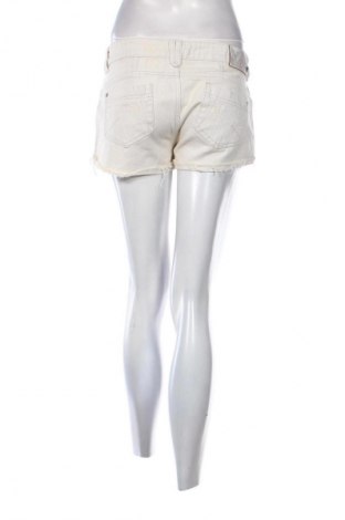 Dámské kraťasy  CoolCat, Velikost M, Barva Krémová, Cena  49,00 Kč