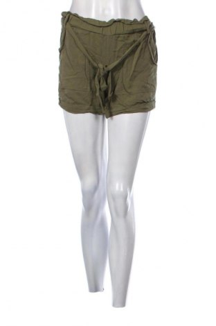 Damen Shorts LC Waikiki, Größe S, Farbe Grün, Preis € 1,99