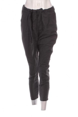 Dámské kalhoty  H&M, Velikost M, Barva Vícebarevné, Cena  49,00 Kč