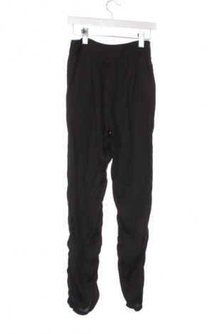 Dámské kalhoty  Motivi, Velikost XS, Barva Černá, Cena  99,00 Kč