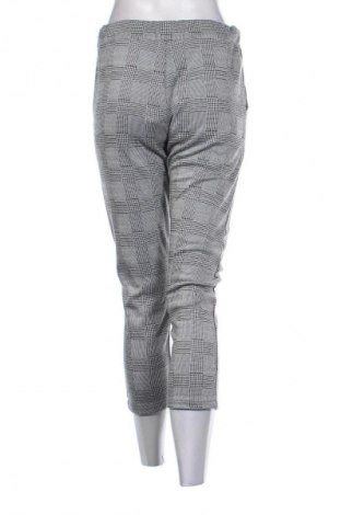 Γυναικείο παντελόνι Unbranded, Μέγεθος M, Χρώμα Πολύχρωμο, Τιμή 2,99 €