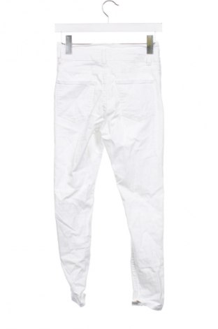 Дамски панталон Unbranded, Размер S, Цвят Бял, Цена 8,08 €