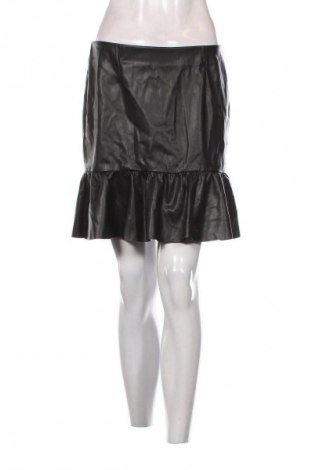 Кожена пола Unbranded, Размер S, Цвят Черен, Цена 3,57 €